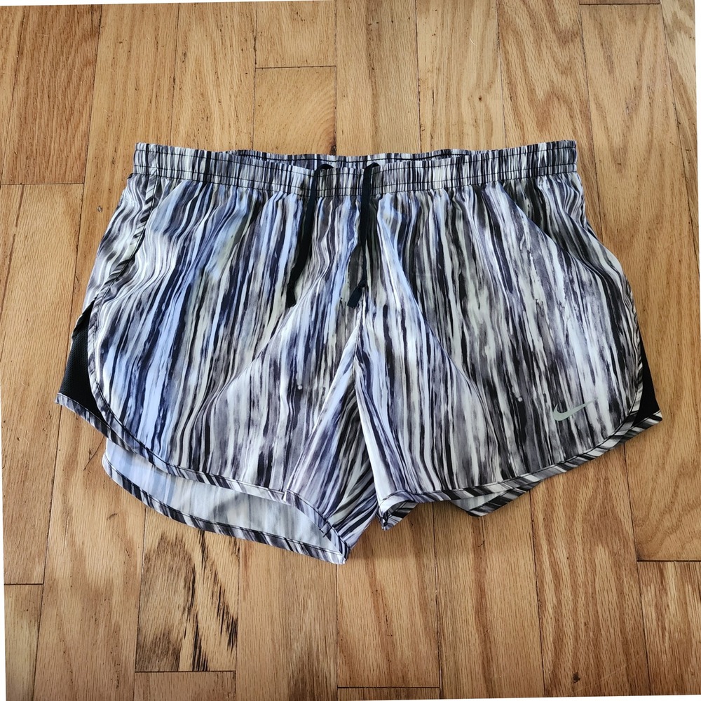 Nike Dri-FIT Running Shorts Women's Medium Athletic Black White Abstract Print